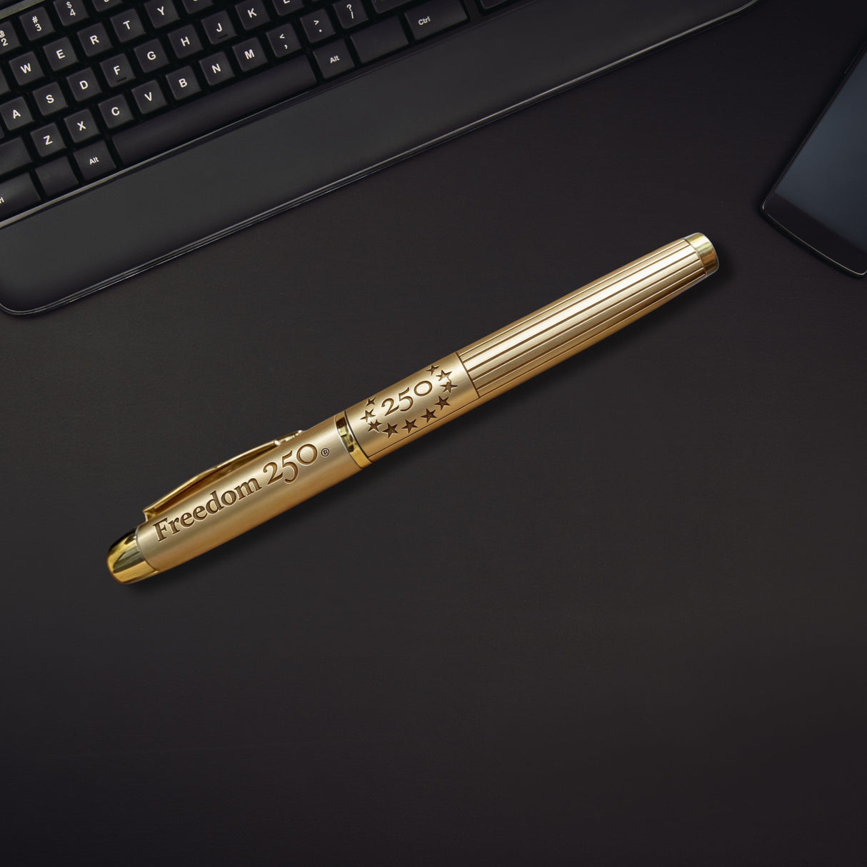 Official Freedom 250 Gold Writing Pen Set